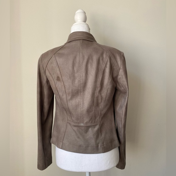 VEX collection luxury outerwear jacket - Picture 3 of 4